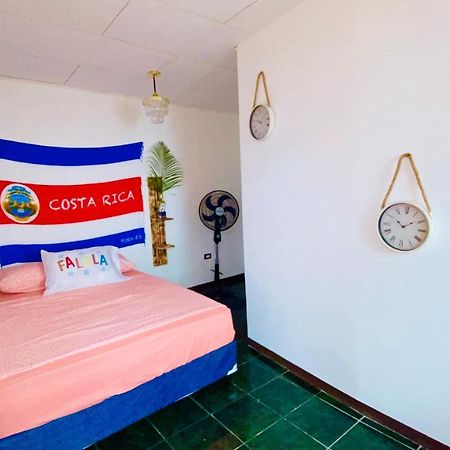 Nomada'S Digital Vandrarhem Manuel Antonio Exteriör bild